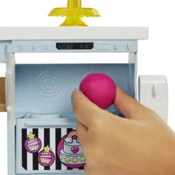 Barbie y su Pastelería