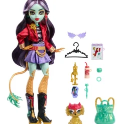 Monster High Jinafire Long Muñeca, Chica Dragón con Perrito Mascota Cloudy Yun Yun y 7 Accesorios
