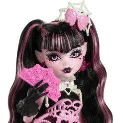 Monster High Muñeca Draculaura de la Colección Cumplespantos con Vestido de Fiesta