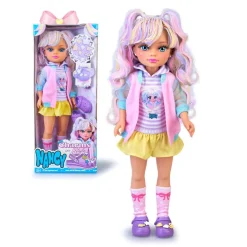 Nancy Charms in Style Muñeca con Accesorios