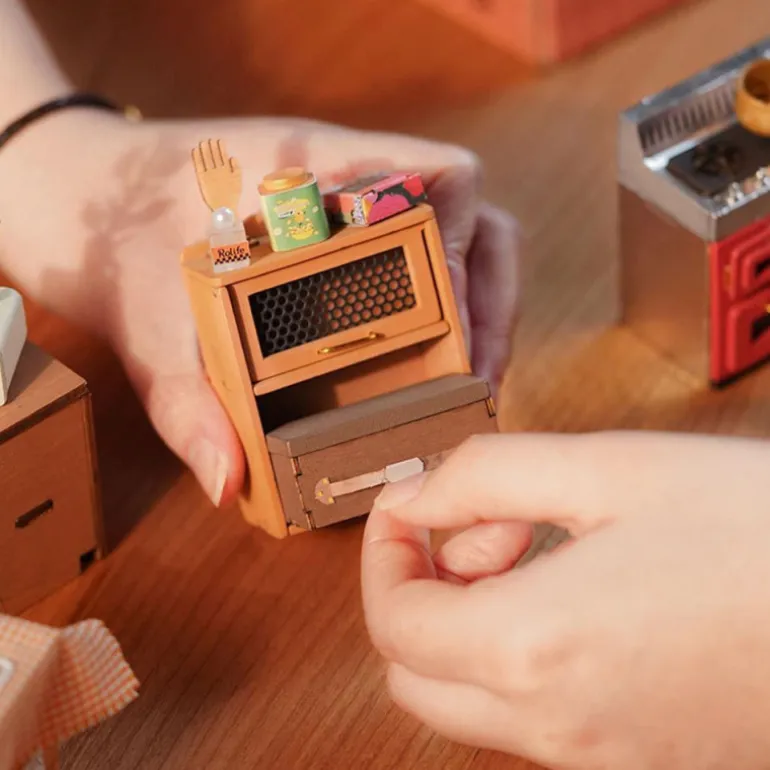 Robotime Cocina de Betty Maqueta
