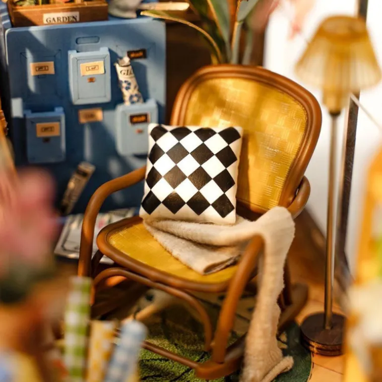 Robotime Flower House Sujetalibros