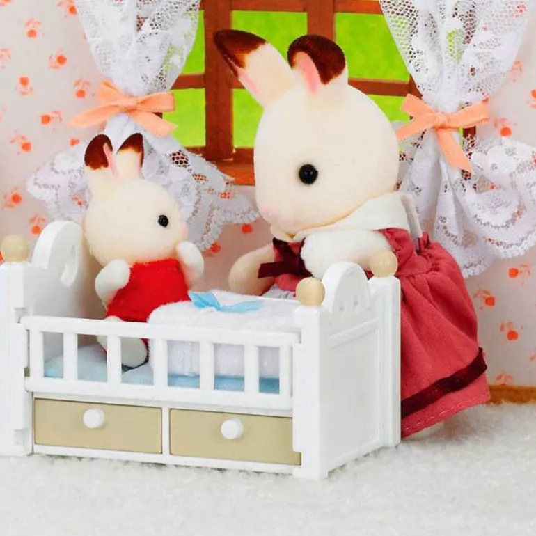 Sylvanian Families Set de Cuna Crème Conejo Chocolate